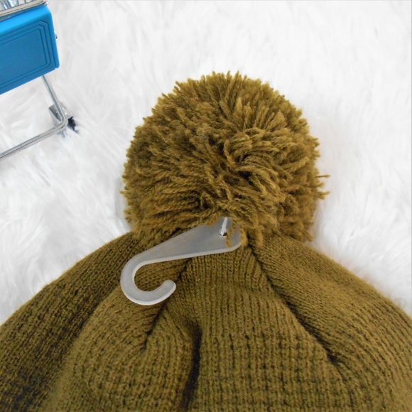 Nike Jumpman Youth Boys Pom Pom Beanie Militia Green - Picture 5 of 6